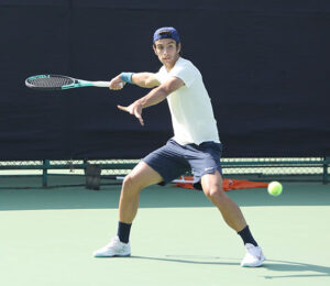 Lorenzo Musetti during training at 4th Tata Open Maharashtra