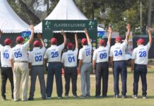 अवध गोल्फ लीग : स्थानीय टीम जुगल किशोर नवाब की जीत से शुरुआत जीत का जश्न मनाती बीएमडब्ल्यू स्पीड मोटरवेगन की टीम