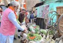 स्वतंत्र देव सिंह ने घर-घर जनसंपर्क में की भाजपा प्रत्याशियों को जिताने की अपील