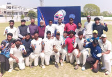 श्रीजेएनएमपीजी कॉलेज ने जीती रेड बुल्स कैंपस क्रिकेट ट्रॉफी