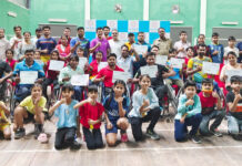 नेशनल में धमाल मचाने वाले यूपी के विजेता पैरा बैडमिंटन खिलाड़ी सम्मानित