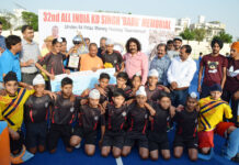 फ्लिकर ब्रदर्स ने पेनाल्टी शूटआउट में मारी बाजी, बना सब जूनियर हॉकी का चैंपियन