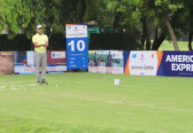 Manu Gandas and Amardeep Malik tied for the lead Manu Gandas - Round 3
