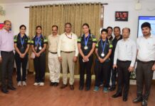 उत्तर मध्य रेलवे के पदक विजेताओं का महाप्रबंधक उत्तर मध्य रेलवे ने किया उत्साहवर्धन