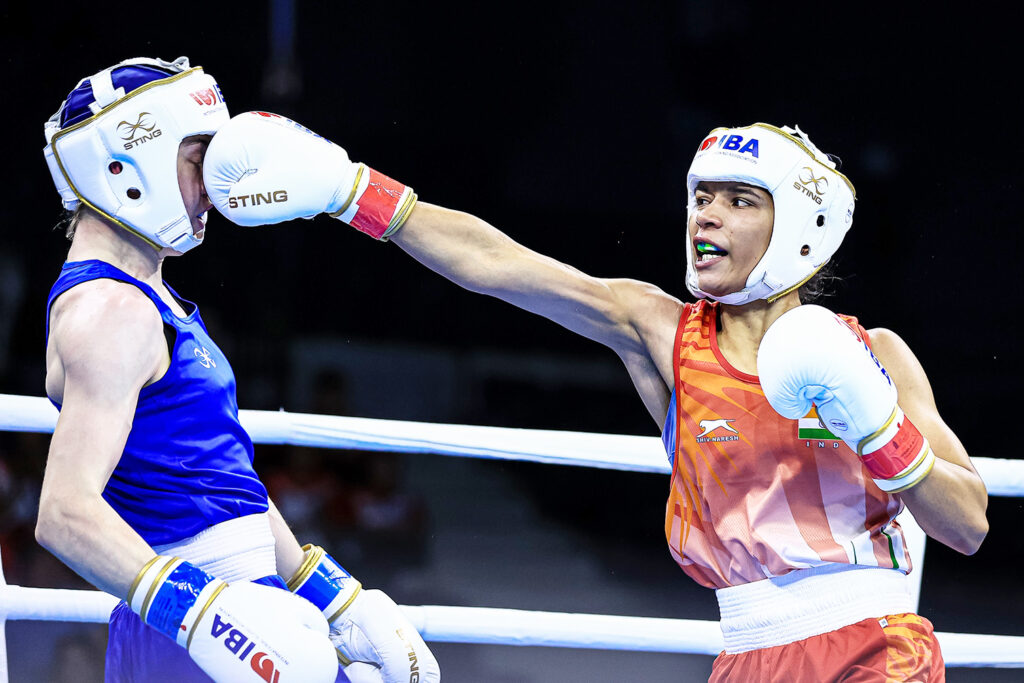 Nihkat Zareen (in Red) during her match at the 12th IBA Women's World Boxing Championships