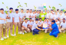 वृक्ष लगाओ लाइन चौकी थाने पर की मुहिम के लिए उत्तर प्रदेश पुलिस तैयार