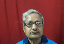 दीपक हलदर, 65 साल के जवान खिलाड़ी, युवाओं को देते है मात