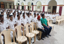 नेवी एनसीसी कैडेटों का प्रशिक्षण शिविर लामार्टिनियर कॉलेज में शुरू