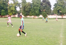 स्पोर्ट्स कॉलेज बी एकतरफा जीत से जिला फुटबॉल लीग के फाइनल में