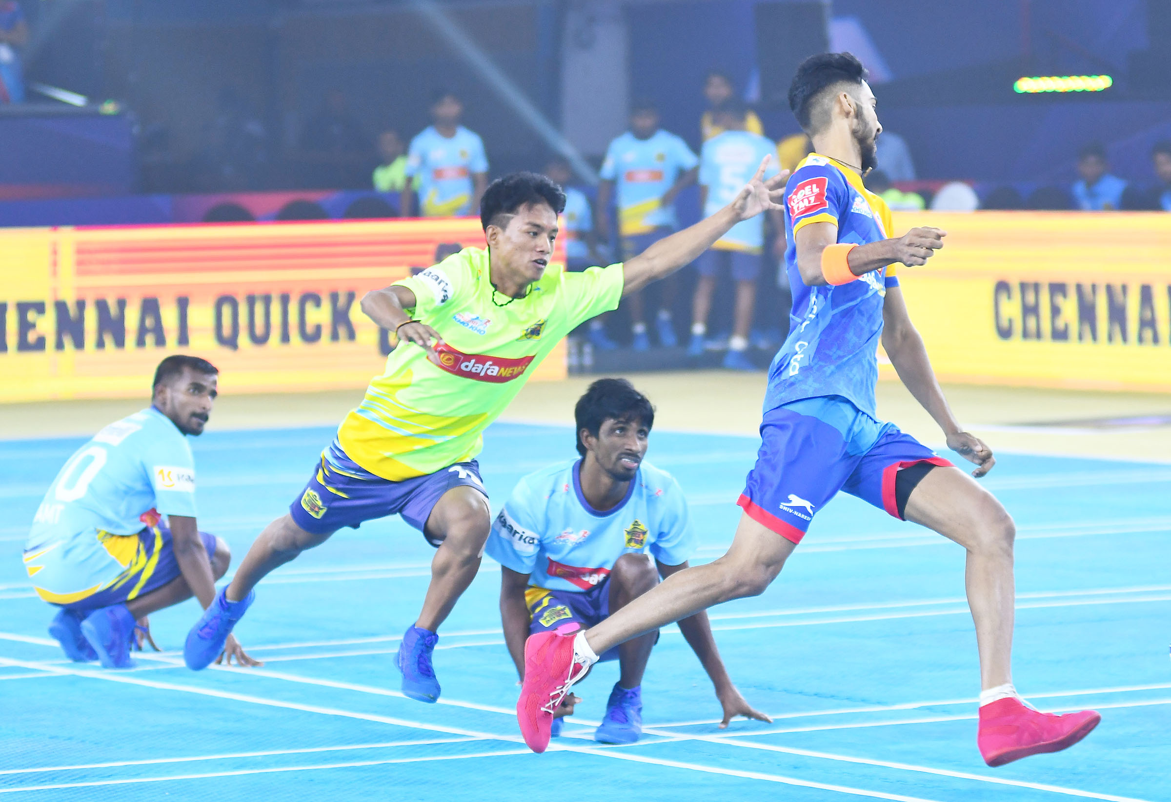 Players in action during a Ultimate Kho Kho Season 1 match between Chennai Quick Guns and Telugu Yoddhas in Pune on Wednesday, August 17