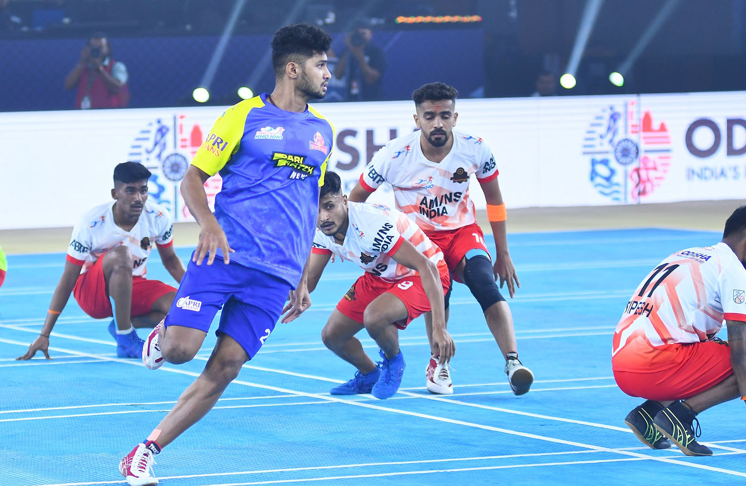 Players in action during a Ultimate Kho Kho Season1 match between Odisha Juggernauts and Rajasthan Warriors in Pune on Friday, August 19