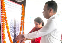 कोरोना काल में पुलिसकर्मियों द्वारा दी गयी मदद के लिए हम सब शुक्रगुजार
