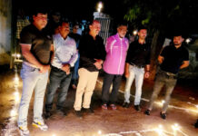 केडी सिंह बाबू स्टेडियम में दीप व फूलों से खिलाड़ियों ने बनाई रंगोली