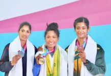 स्वप्ना बर्मन एथलेटिक्स में गोल्डन डबल के बाद खुश लेकिन क्यों नहीं मिली संतुष्टि स्वप्ना बर्मन-मध्य में
