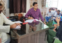 डॉ रिज़वी मेमोरियल पब्लिक स्कूल में लगा होम्योपैथिक स्वास्थ्य मेला