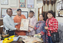 सेवा रत्न पुरस्कार से साहित्यकार मुकेश तिवारी, डॉ.अर्पण जैन व डॉ.मिथिलेश दीक्षित सम्मानित