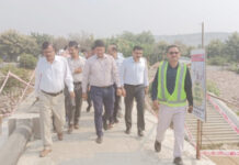 लहचुरा काशीपुर परियोजना के इंटेक वेल में धीमा काम, प्रमुख सचिव ने लगाई फटकार