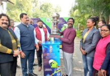 हॉकी विश्व कप की ट्राफी का रांची में स्वागत, आज पहुंचेगी लखनऊ