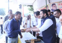 सेवा, संकल्प के रूप में लखनऊ में मनाया गया डाॅ.अखिलेश दास का 62वां जन्मदिवस
