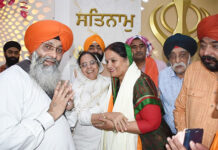 महापौर प्रत्याशी सुषमा खर्कवाल ने भारतीय जनता पार्टी के लिए मांगा समर्थन