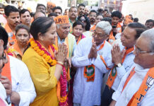 ट्रिपल इंजन की सरकार से लखनऊ बन रहा स्मार्ट सिटी : सुषमा खर्कवाल