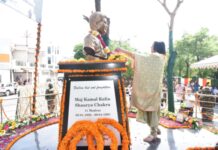 शौर्य चक्र से अलंकृत शहीद मेजर कमल कालिया की प्रतिमा का अनावरण