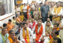 लखनऊ में धूमधाम से मनाया गया रक्षा मंत्री राजनाथ सिंह का जन्मदिन