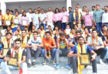 यूपी के राष्ट्रीय पदक विजेता खिलाड़ियों का वॉलीबाल दिवस पर सम्मान