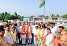 युवा मोर्चा कार्यकर्ताओं ने तिरंगा यात्रा के माध्यम से राष्ट्रवाद की अलख जगाई