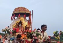 जेहटा रोड स्थित मंगल कुटी धाम से बुद्धेश्वर मंदिर निकली यात्रा