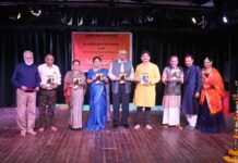 संस्कृति कथक संध्या में दो पुस्तकों का हुआ विमोचन