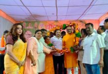 सेवा पखवाड़ा अभियान के अंतर्गत अनुसूचित लोगों के घरों में चौपाल आयोजित