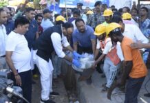 स्वच्छता अभियान : भाजपा कार्यकर्ताओं ने लखनऊ में किया वार्ड स्तर पर श्रमदान