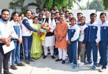 राष्ट्रीय खेल : यूपी कलारीपयट्टू टीम को रक्षामंत्री राजनाथ सिंह ने दी शुभकामनाएं