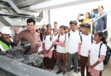 स्कूली बच्चों ने जानी शुद्ध पेयजल की सप्लाई से लेकर आपूर्ति तक की प्रक्रिया