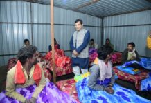 बढ़ती ठंड के दृष्टिगत नगर विकास मंत्री ने किया रैन बसेरों का निरीक्षण