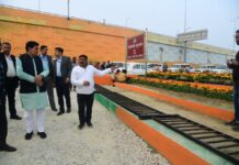 नगर विकास एवं ऊर्जा मंत्री एके शर्मा ने अयोध्या धाम की व्यवस्था का लिया जायजा