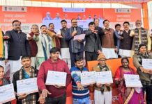 विकसित भारत संकल्प यात्रा अभियान में यूपी में लखनऊ महानगर अव्वल