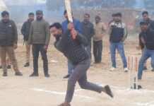 अवधपुरम प्रीमियर लीग : यूपीएसआईडीसी और छंगापुर की जीत से शुरुआत