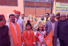 जानकीपुरम विस्तार में भारत माता की प्रतिमा का अनावरण