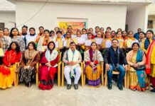 भाजपा महिला मोर्चा ने उत्कृष्ट खिलाड़ियों और मेधावी छात्राओं का किया सम्मान