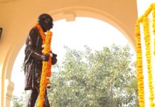 आत्मनिर्भर भारत के संकल्प की सिद्धि का मार्ग प्रशस्त करते हैं बापू के विचार: सीएम योगी