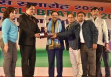 उत्तर प्रदेश की झांकी को मिला द्वितीय पुरस्कार