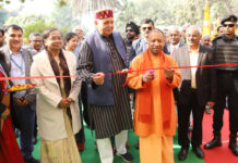 पहले की सरकारों में किसान करते थे आत्महत्या, संसद के हर सत्र में उठता था मुद्दा: सीएम योगी