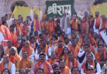 मंत्रियों-विधायकों के साथ मुख्यमंत्री योगी आदित्यनाथ ने रामलला के किये दर्शन