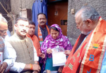 लखनऊ महानगर में लाभार्थी जनसंपर्क अभियान का शुभारंभ