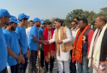 विधायक डॉ. राजेश्वर सिंह ने जैतीखेड़ा स्पोर्ट्स ग्राउंड के लिए दिए 10 लाख रुपए