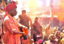 गोरक्षपीठाधीश्वर की अगुवाई में चटक होते हैं सामाजिक समरसता के रंग