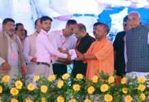 आकांक्षात्मक से आगे बढ़कर विकसित जनपद बन रहा सिद्धार्थनगर: मुख्यमंत्री