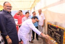 लखनऊ की विधानसभाओं में स्वीकृत विकास कार्यों का हुआ भूमि पूजन